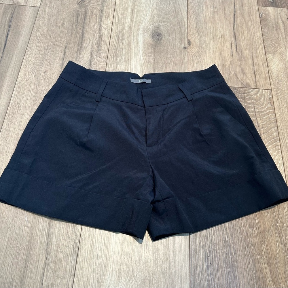 GAP Black Dressy Cuffed Shorts